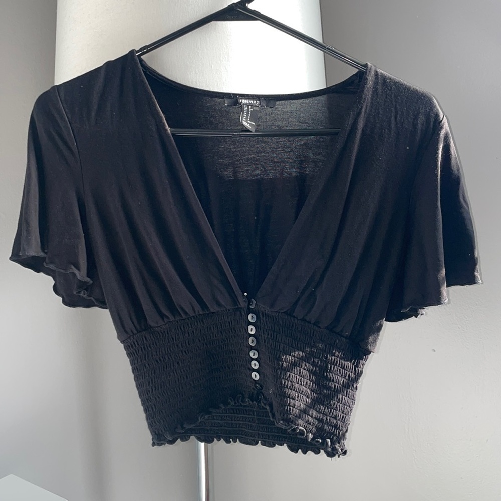 Black Short Sleeve Crop Top